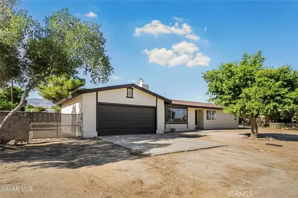 13116 E East Avenue W10, Pearblossom, CA 93553