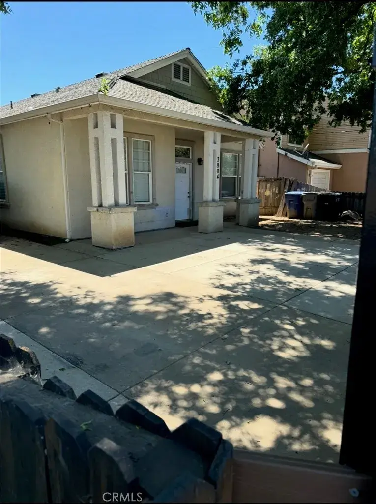 3904 23rd Avenue, Sacramento, CA 95820 - #2