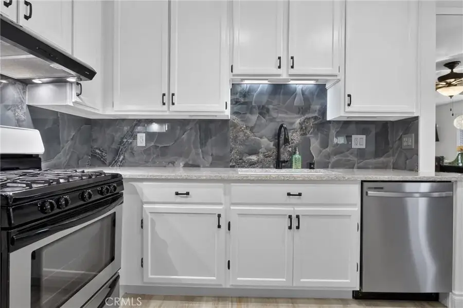 6491 Twin Circle Lane #5, Simi Valley, CA 93063 - #2