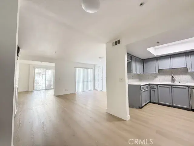 116 W Maple Street #16, Glendale, CA 91204 - #2