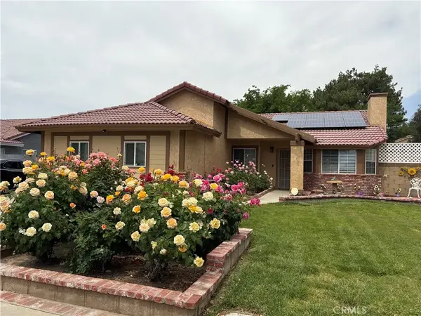 661 E J10 Avenue, Lancaster, CA 93535