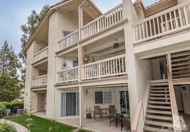 5805 Oak Bend Lane #407, Oak Park, CA 91377 - #2