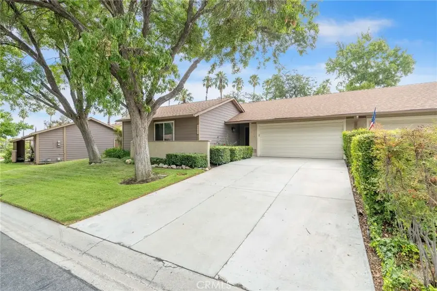 26105 Rainbow Glen Drive, Newhall, CA 91321 - #3