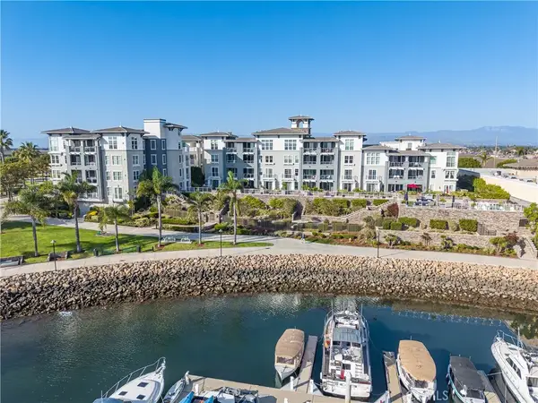 4060 Tradewinds Drive, Oxnard, CA 93035
