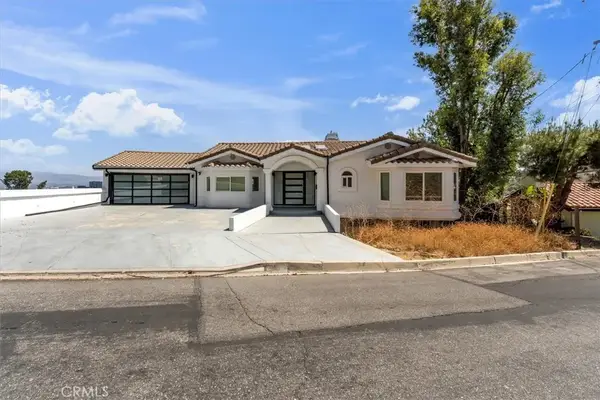 5096 Llano Drive, Woodland Hills, CA 91364