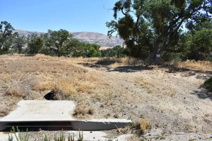 22948 Rim, Tehachapi, CA 93561 - #2