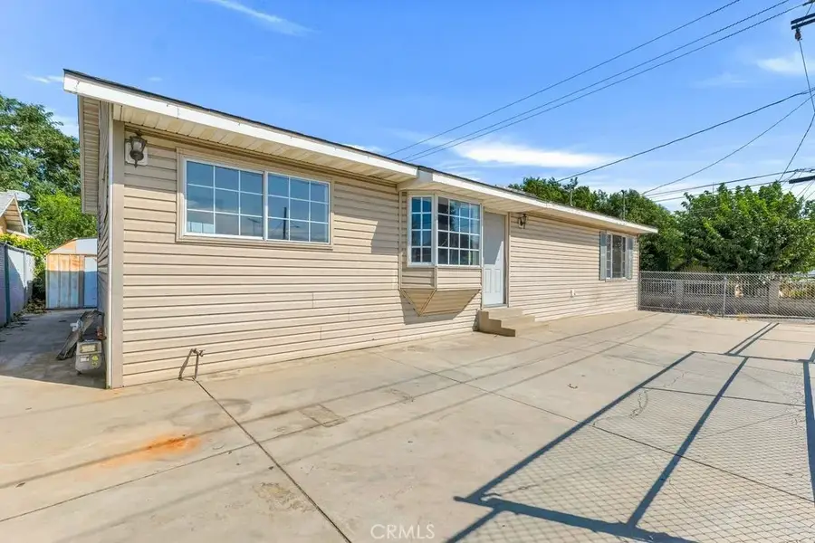 22319 Park Street, Newhall, CA 91321 - #2