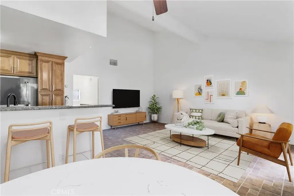 13144 Bromont, Sylmar, CA 91342 - #1