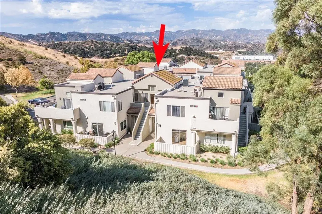 21203 Trumpet #203, Newhall, CA 91321 - #1
