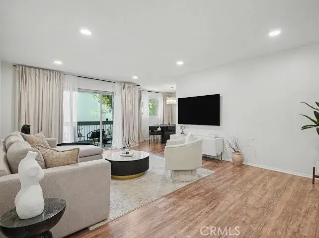 23677 Park Capri #20, Calabasas, CA 91302 - #2