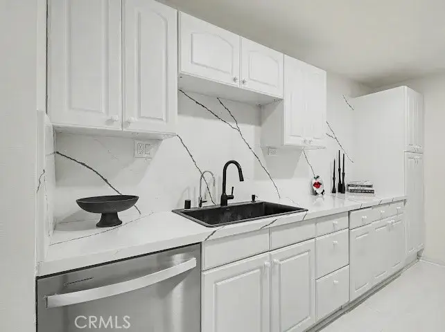 23677 Park Capri #20, Calabasas, CA 91302 - #3