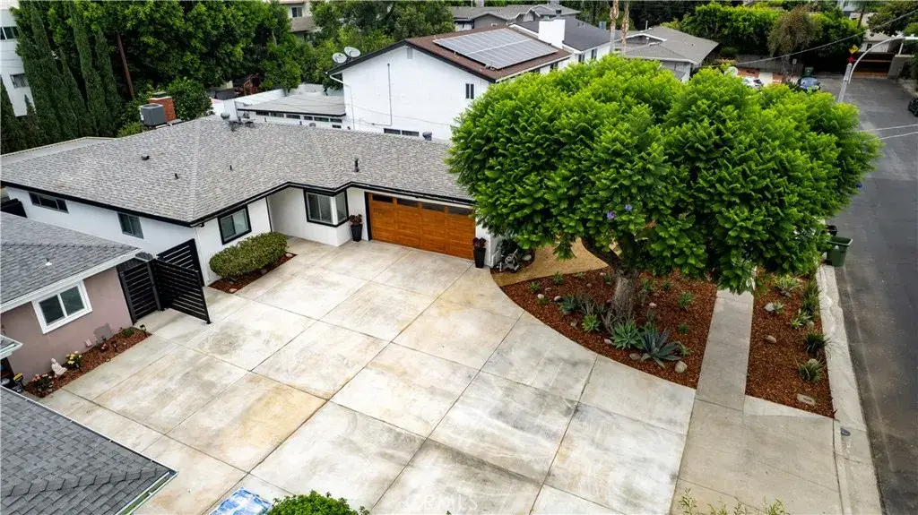 5747 Agnes Avenue, Valley Village, CA 91607 - #1