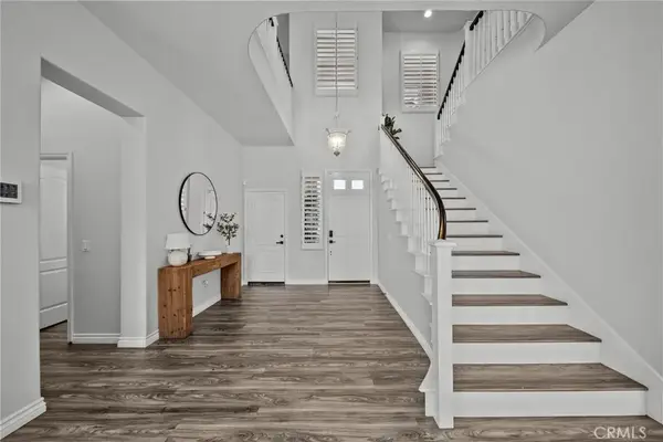 28251 Infinity, Saugus, CA 91390