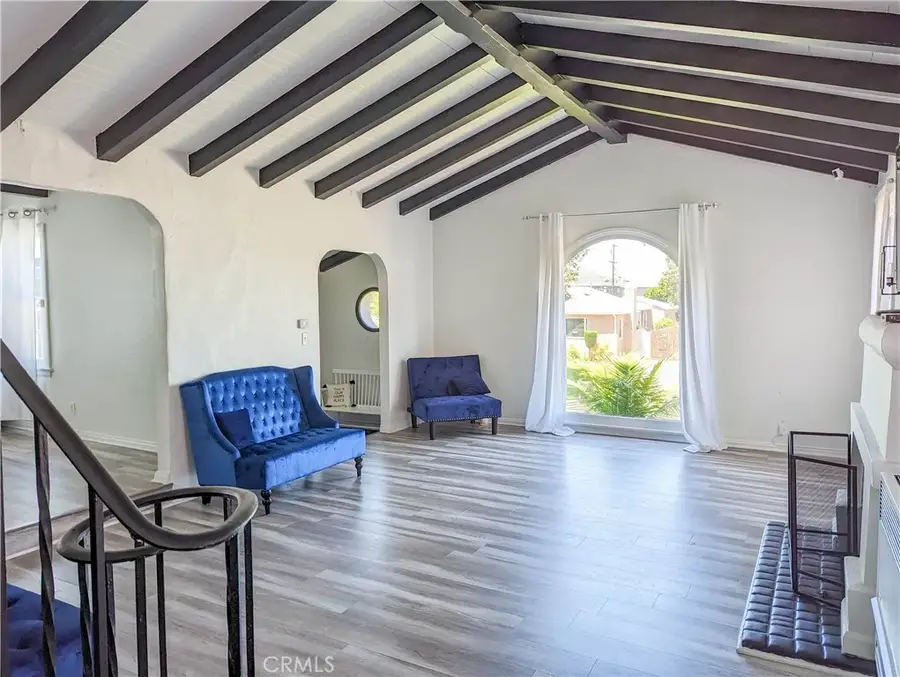 3208 W 74th Street, Los Angeles, CA 90043 - #3