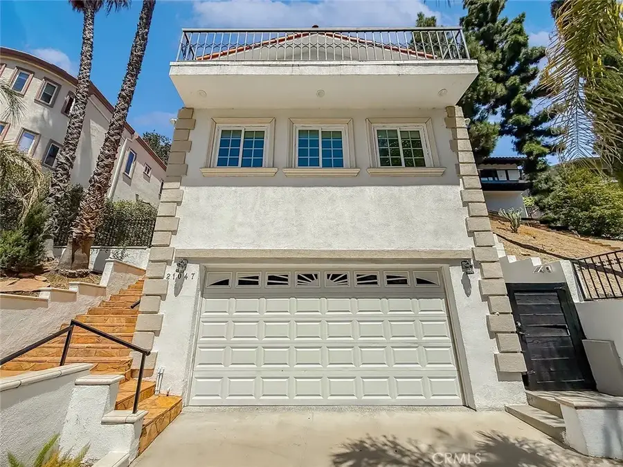 21047 Dumetz Road, Woodland Hills, CA 91364 - #3