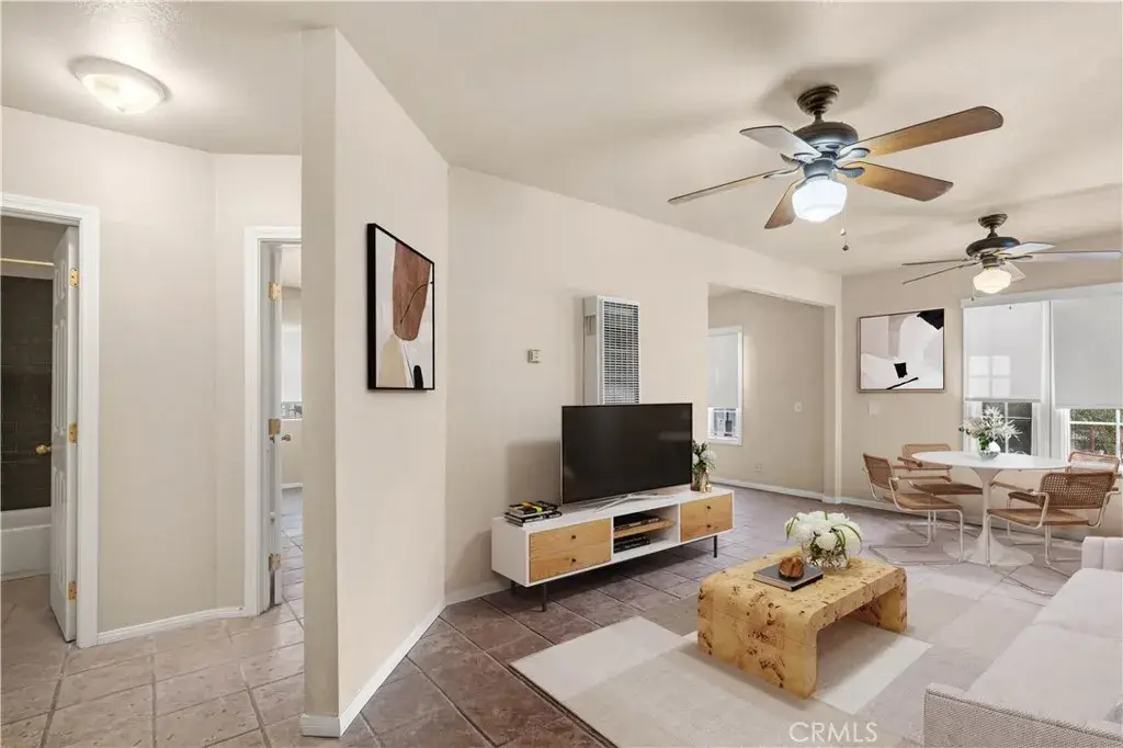 7319 S Normandie, Los Angeles, CA 90044 - #1