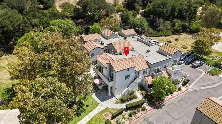 21227 Trumpet Drive #202, Newhall, CA 91321 - #3