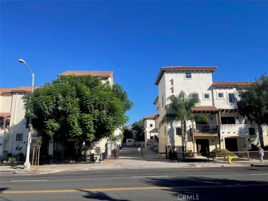 1075 N. Maclay Avenue #25, San Fernando, CA 91340 - #1