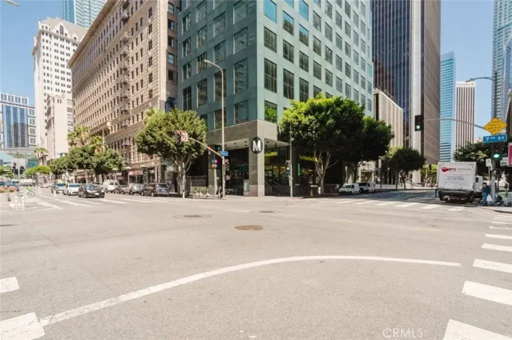 655 S Hope Street #606, Los Angeles, CA 90017 - #1