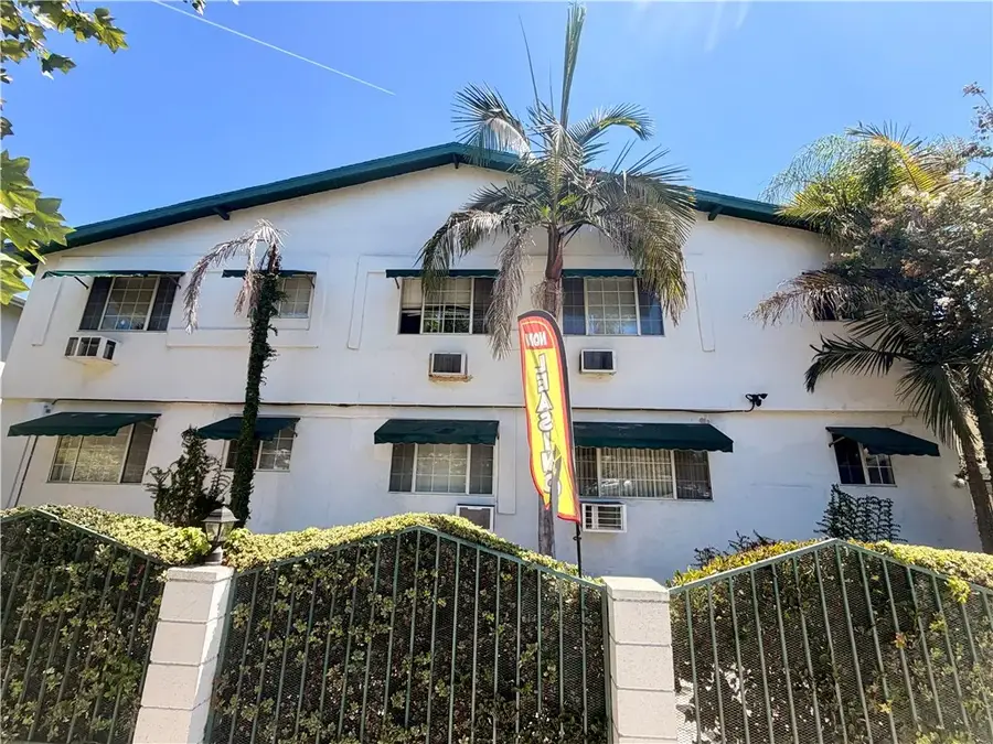 4824 Hazeltine Ave, Sherman Oaks, CA 91423 - #2