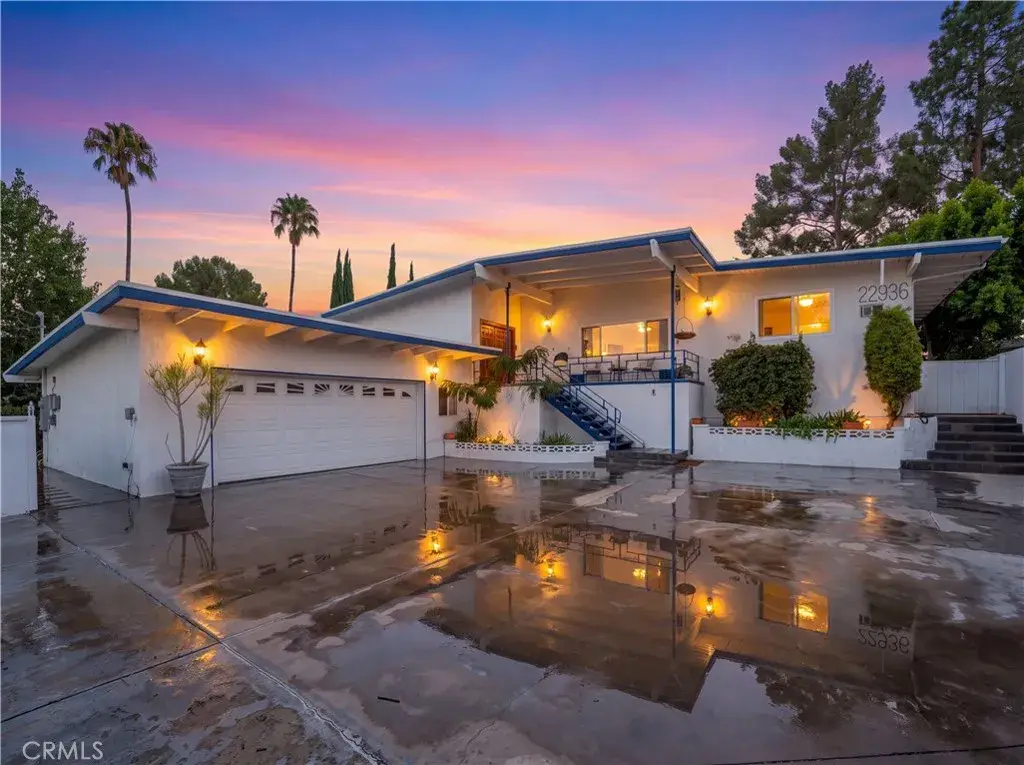 22936 Crespi, Woodland Hills, CA 91364 - #1