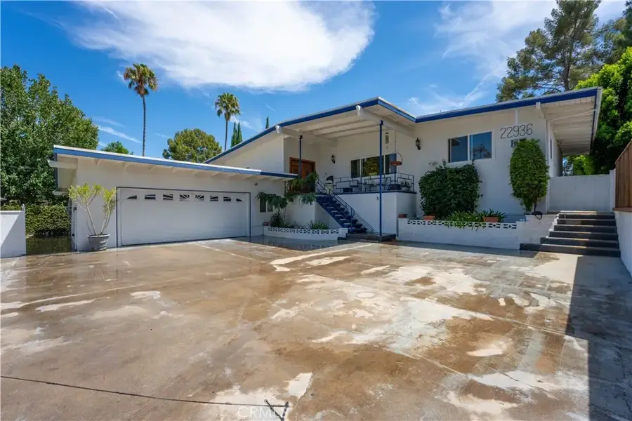 22936 Crespi, Woodland Hills, CA 91364 - #2