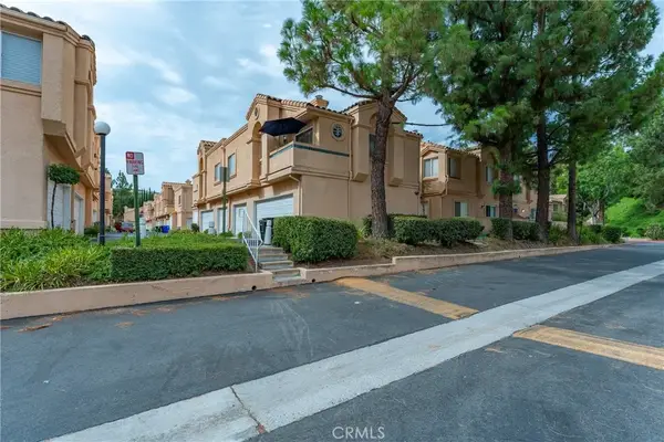 18852 Vista Del Canon #F, Newhall, CA 91321
