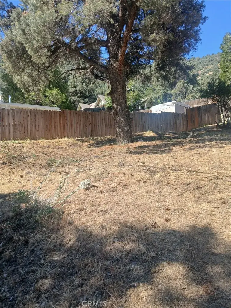 137 East End Dr., Frazier Park, CA 93225 - #1