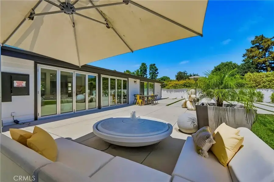 9400 Encino Avenue, Northridge, CA 91325 - #2