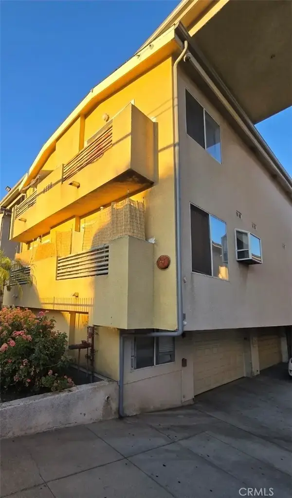 8780 Burnet #12, Los Angeles, CA 91343