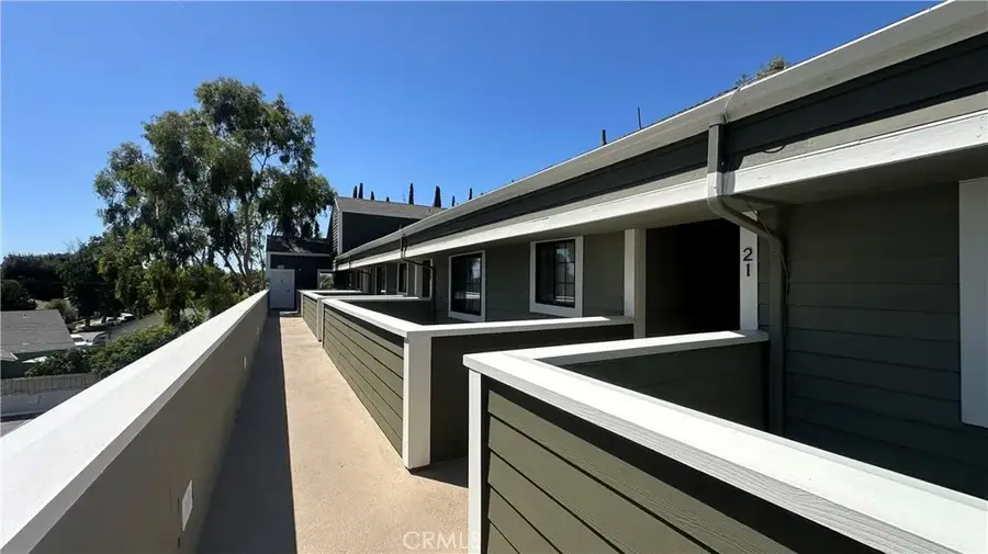 6545 Reseda Boulevard #24, Reseda, CA 91335 - #3