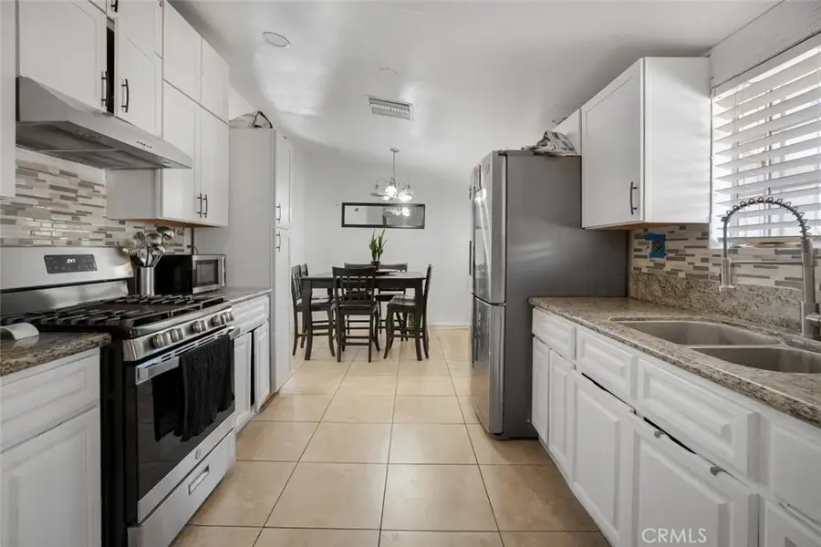 11848 Chadron, Pacoima, CA 91331 - #2
