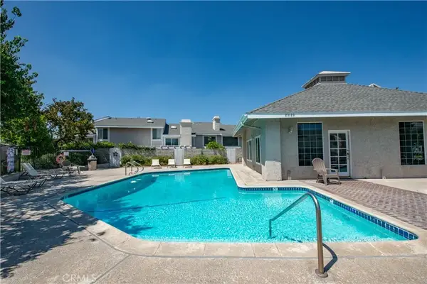 25145 Amberley, Valencia, CA 91355