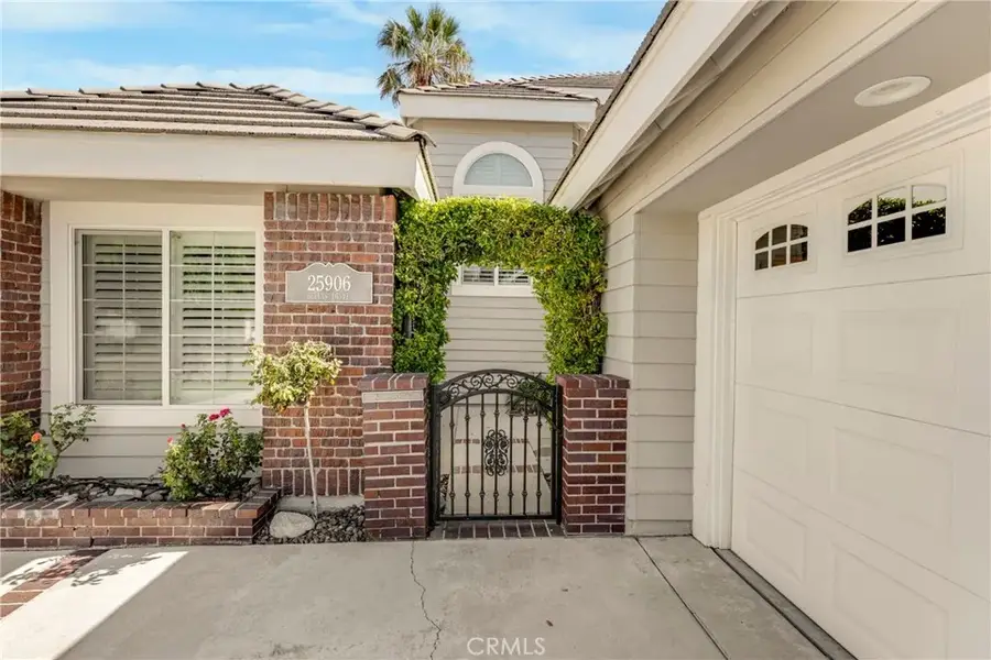 25906 Bellis Drive, Valencia, CA 91355 - #3