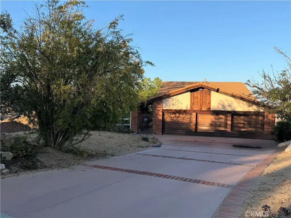 28 Wrangler Lane, Bell Canyon, CA 91307 - #1