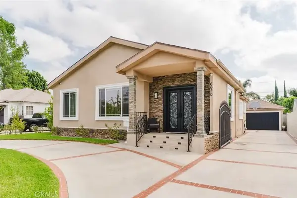 6620 Costello Avenue, Van Nuys, CA 91405
