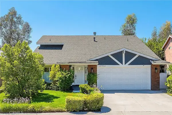 21902 Grovepark Drive, Saugus, CA 91350