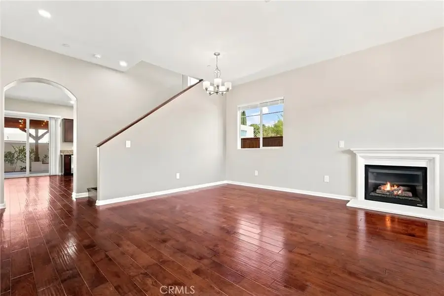 7861 Fluffy Duckling Lane, Winnetka, CA 91306 - #3