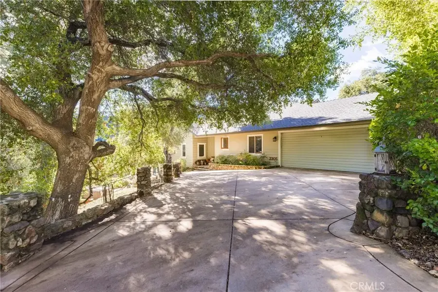 2305 Sugarloaf, Agoura Hills Malibu, CA 91301 - #2