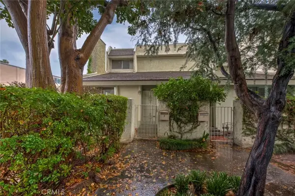 11786 Moorpark Street #F, Studio City, CA 91604