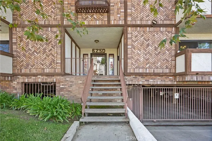 6250 Fulton #108, Valley Glen, CA 91401 - #2