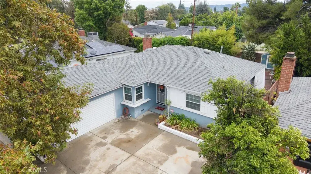 19148 Hart, Reseda, CA 91335 - #1