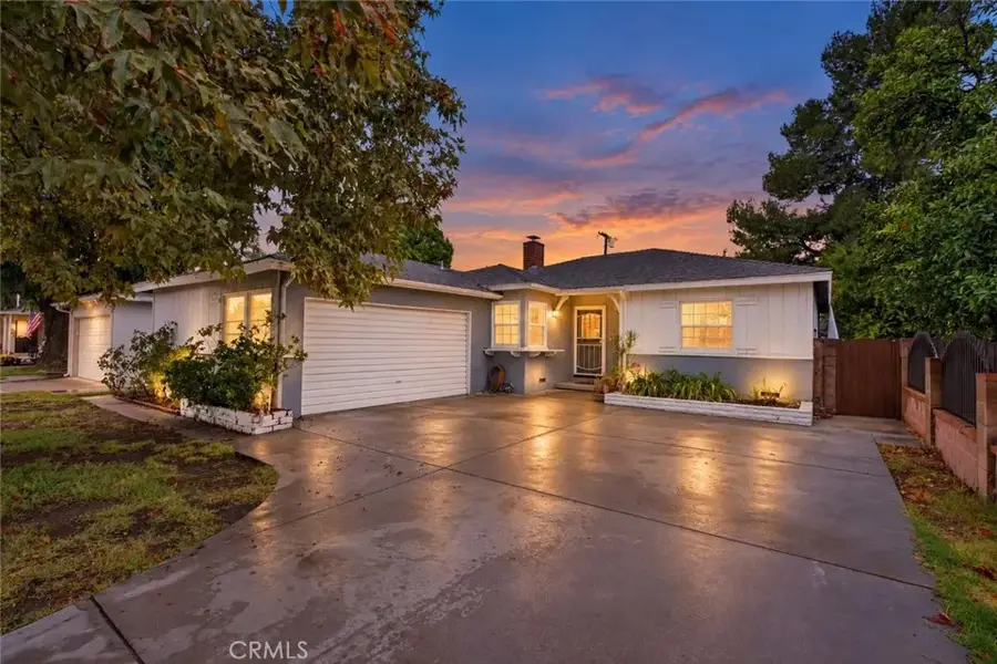 19148 Hart, Reseda, CA 91335 - #2