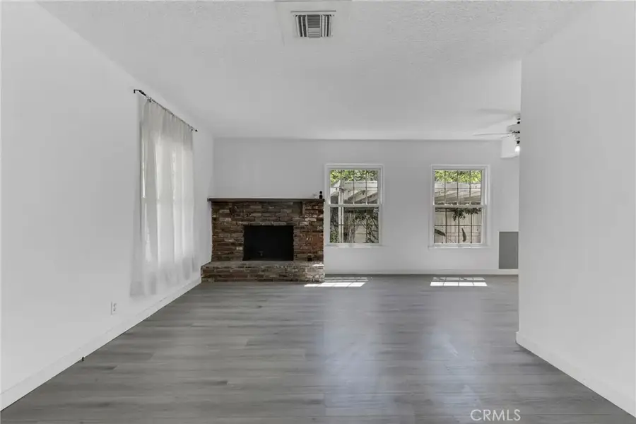 8101 Lemona, Panorama City, CA 91402 - #3