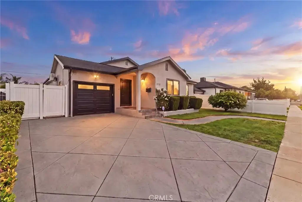 17717 Miranda, Encino, CA 91316 - #1