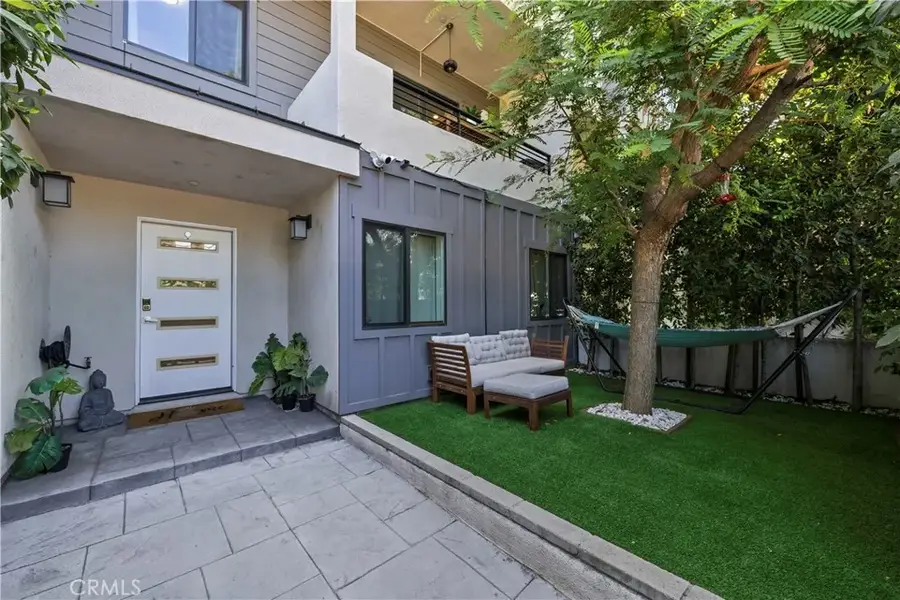 8404 Woodley Place, North Hills, CA 91343 - #2