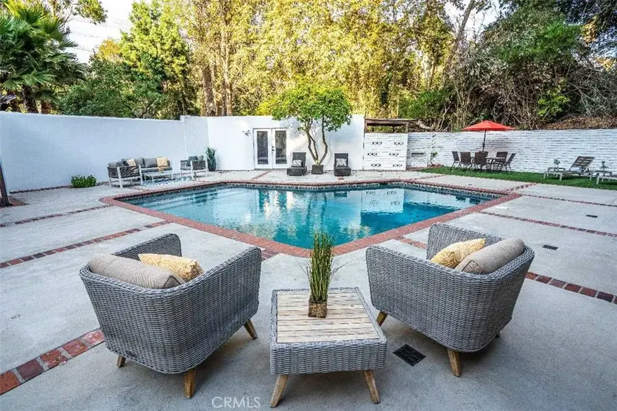3183 N Laurel Canyon Blvd, Studio City, CA 91604 - #3