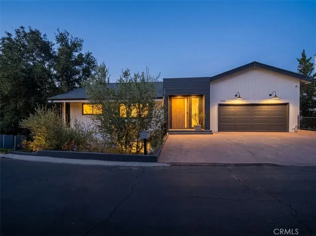 4234 Alhama Drive, Woodland Hills, CA 91364 - #1