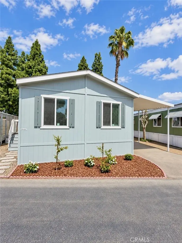 26 Coronado, Mission Hills, CA 91345 - #2