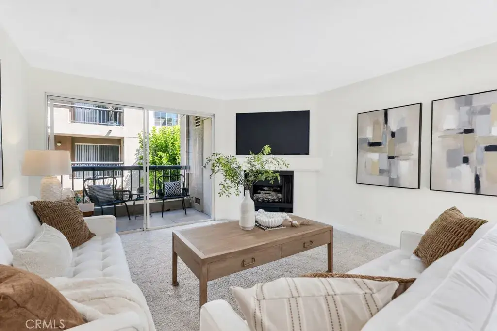 5535 Canoga Avenue #215, Woodland Hills, CA 91367 - #1